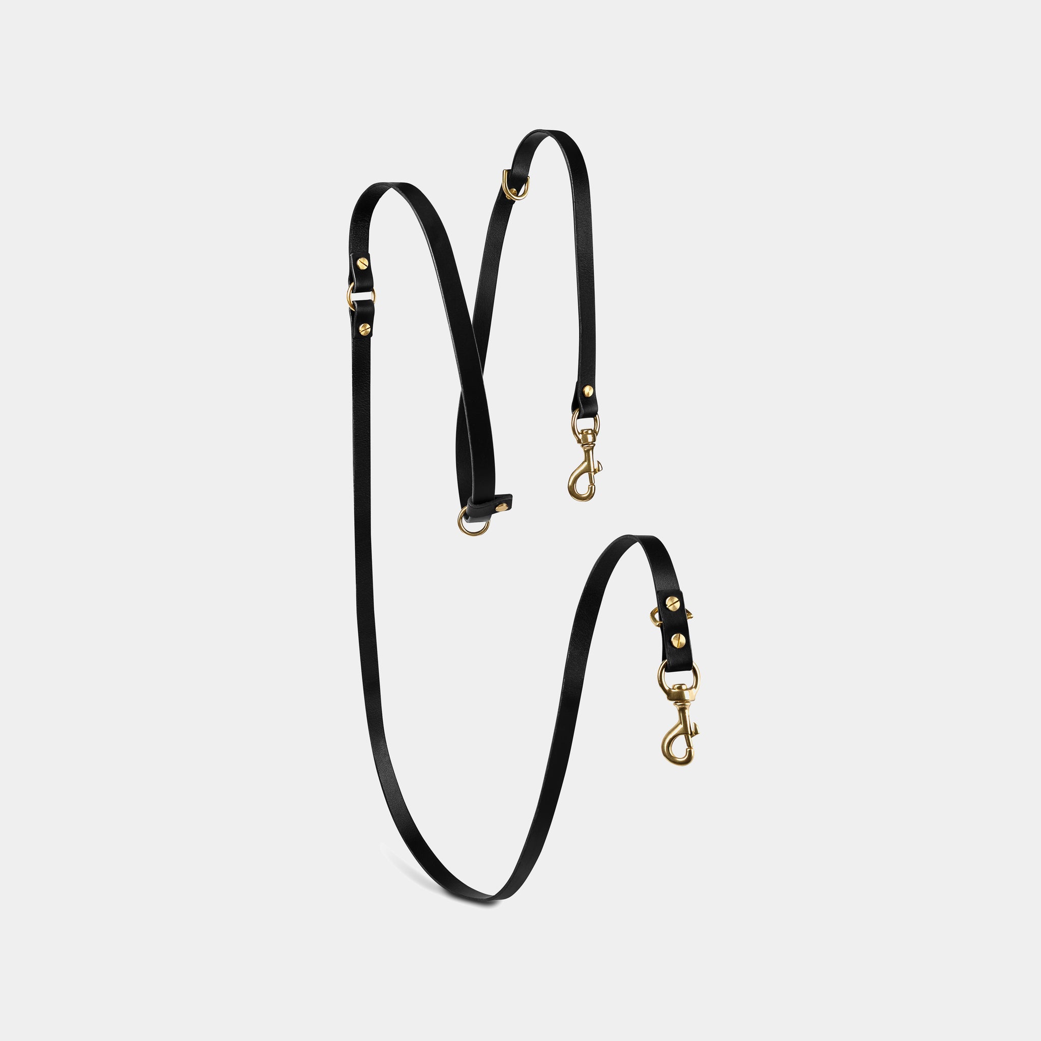 Aura Hands-Free Leather Leash in Noir